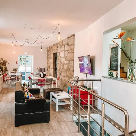 Hostal Urban Garden *