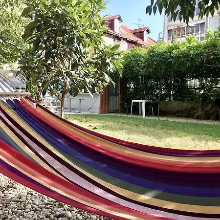 Hostal Urban Garden *