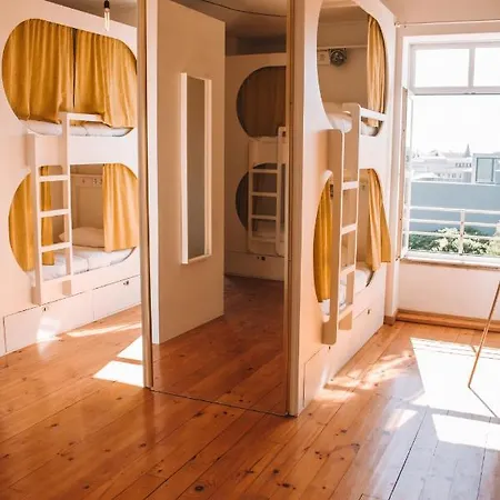 Хостел Urban Garden *