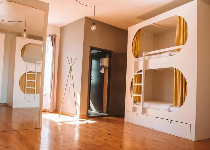 Urban Garden Hostel Porto