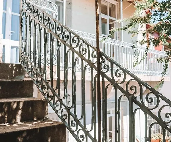 Urban Garden Hostel Porto