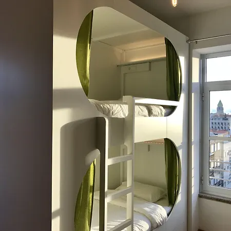 Hostel Urban Garden *